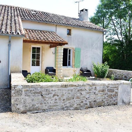 Maison Charismatique A Saint-Germier Avec Jardin Cloture. Exterior photo